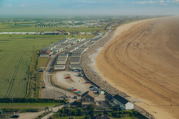 Quels sont les meilleurs itinéraires pour une randonnée à travers les forêts denses en Roumanie?